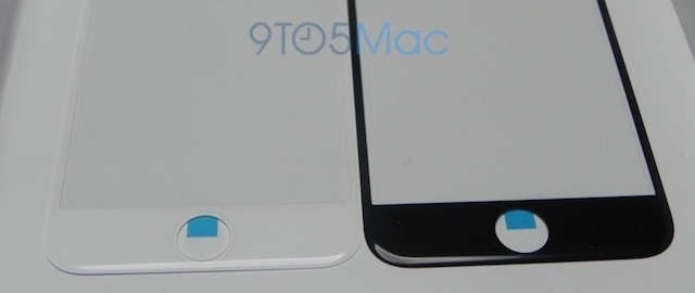 Марк Гурман из   9to5Mac   опубликовал две фотографии передней стеклянной панели вероятного 4,7-дюймового iPhone 6